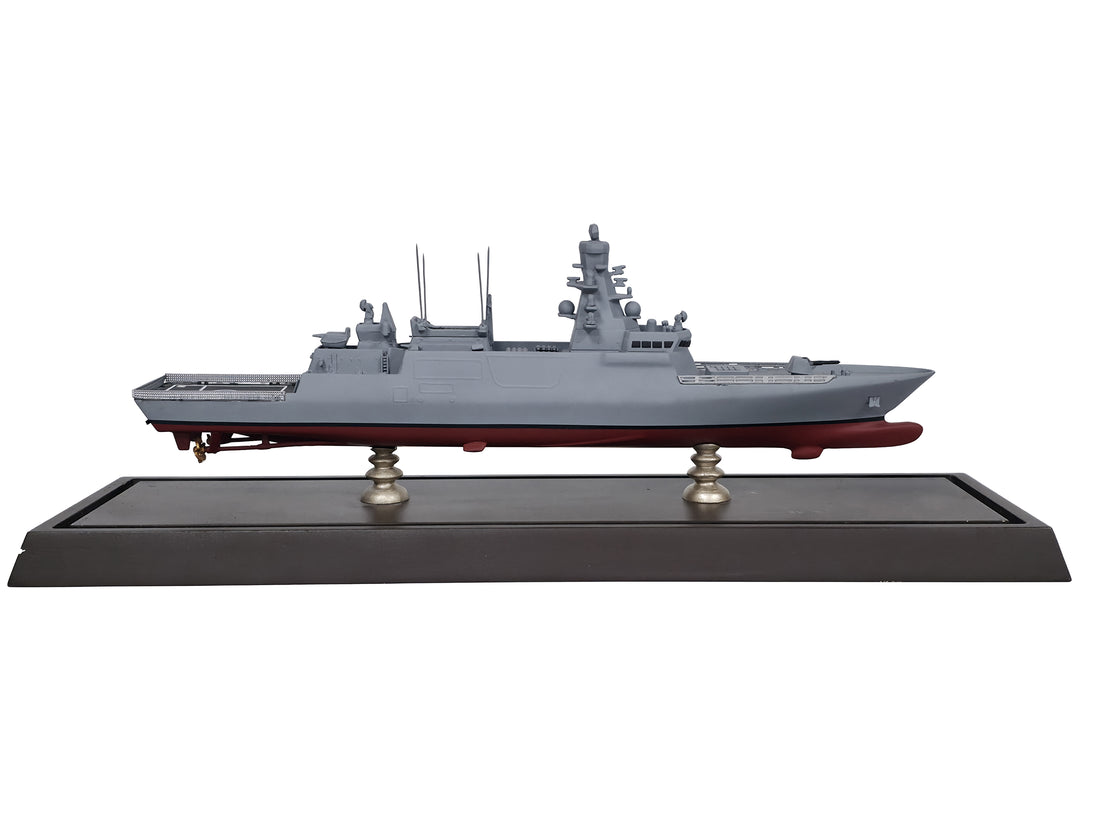 1/330 İstif Sınıfı MİLGEM Fırkateyn Maketi