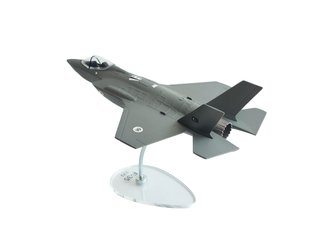 1/72 F-35A LIGHTNING II (TÜRK BAYRAKLI)