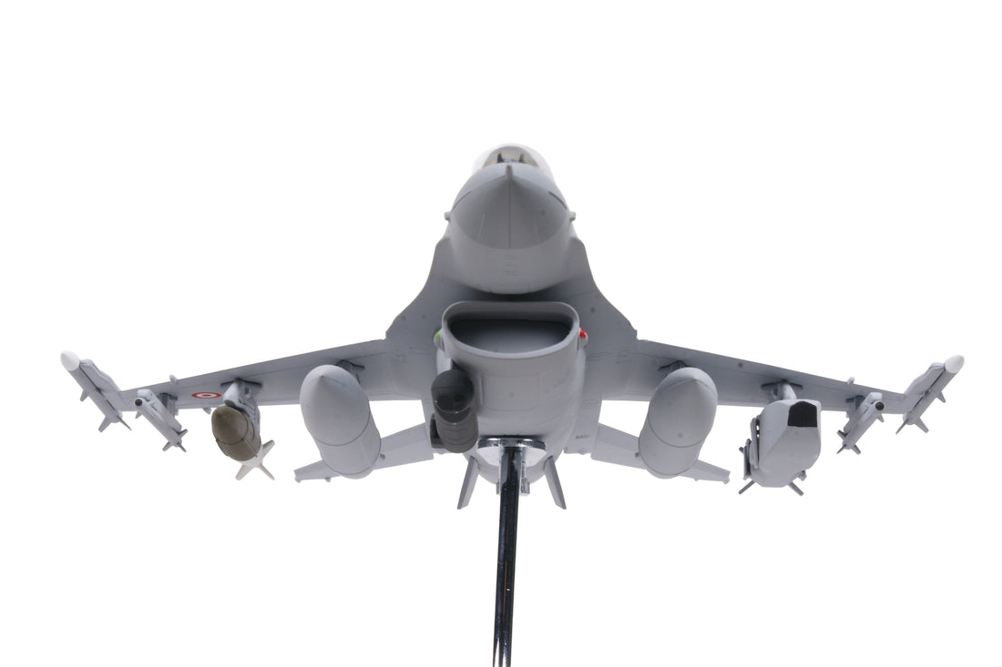 1/48 F-16C ÖZGÜR PROJESİ (TÜRK HAVA KUVVETLERİ)