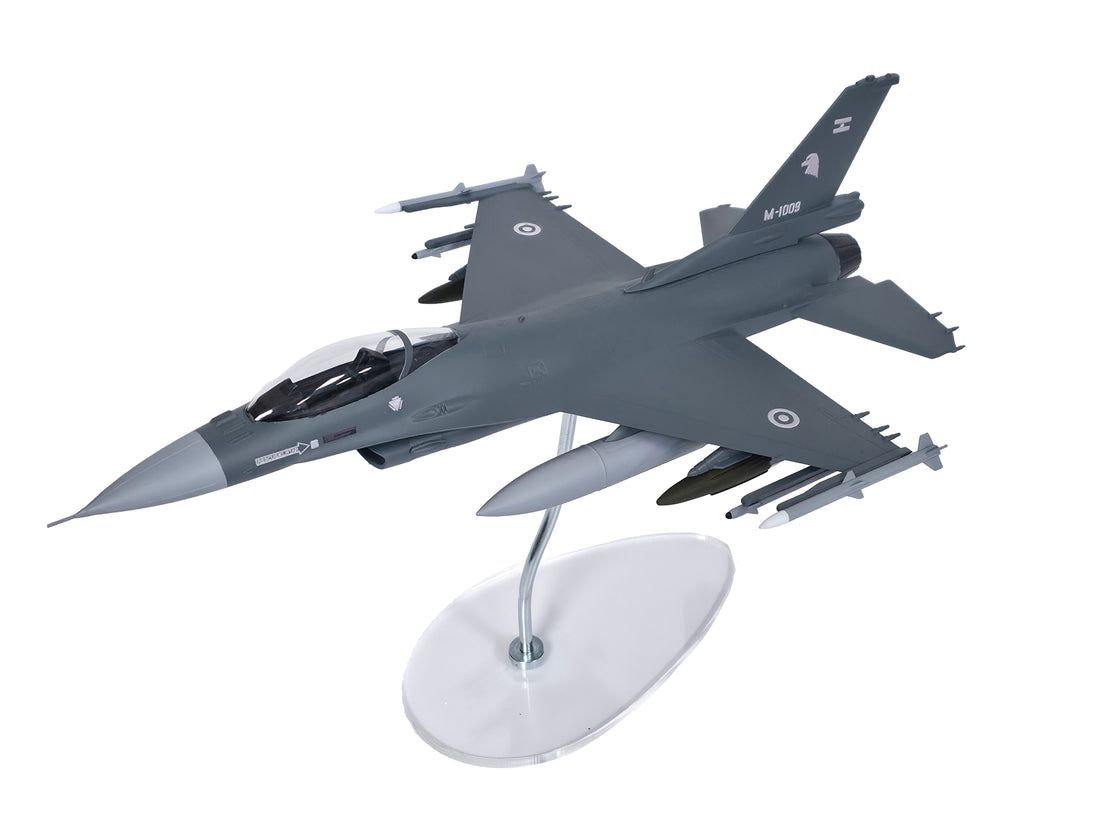 1/48 F-16C (ARJANTİN HAVA KUVVETLERİ)