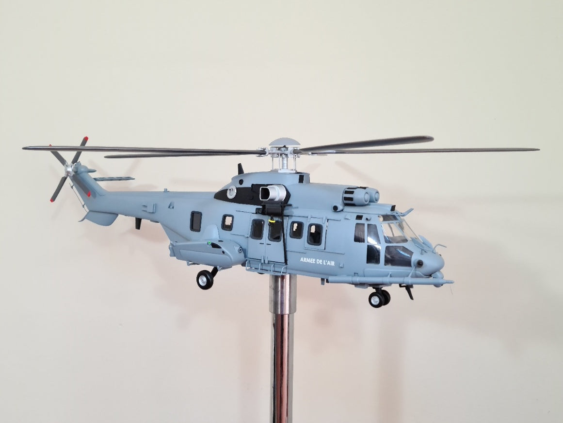 1/20 H225M Caracal