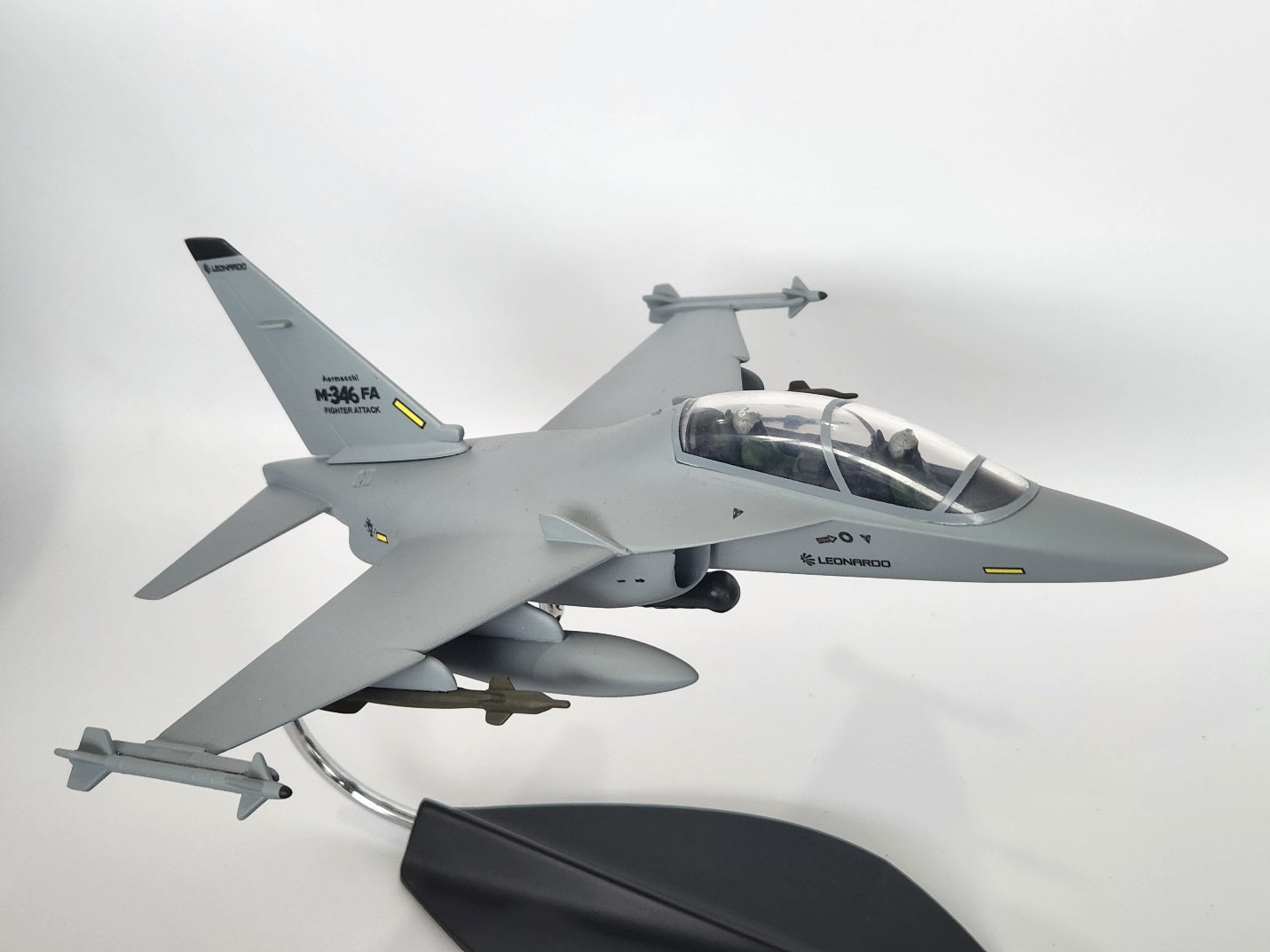 1/48 Aermacchi M346 Blok 20